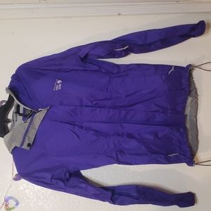 Mountain HardWear wind breaker